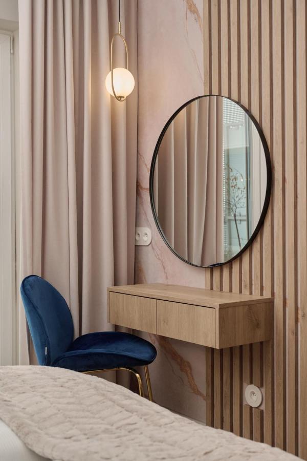 Elegant Apartment With Balcony Krakowska Wroclaw By Renters Prestige Bagian luar foto
