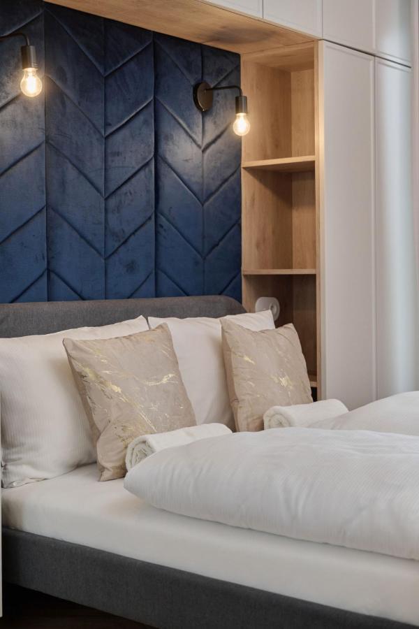 Elegant Apartment With Balcony Krakowska Wroclaw By Renters Prestige Bagian luar foto